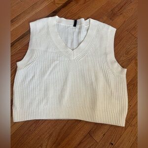 H&M Ivory Ribbed Sweater Vest NEVER WORN
